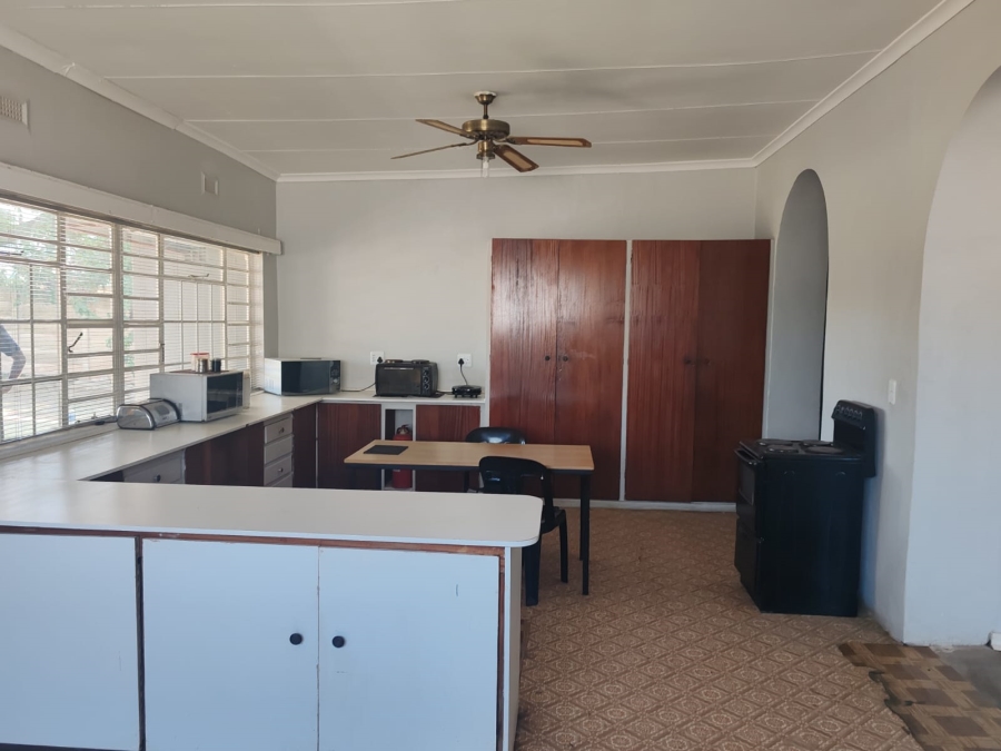 3 Bedroom Property for Sale in Uitenhage Central Eastern Cape